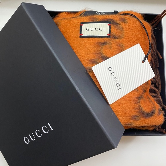 Gucci 2019 Alpaca GG Scarf - Picture 1 of 7
